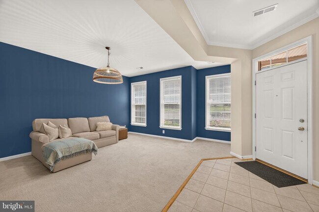 property at 43580 Popes Creek Square