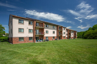 Christiana Meadows in Bear, DE - Foto de edificio - Building Photo