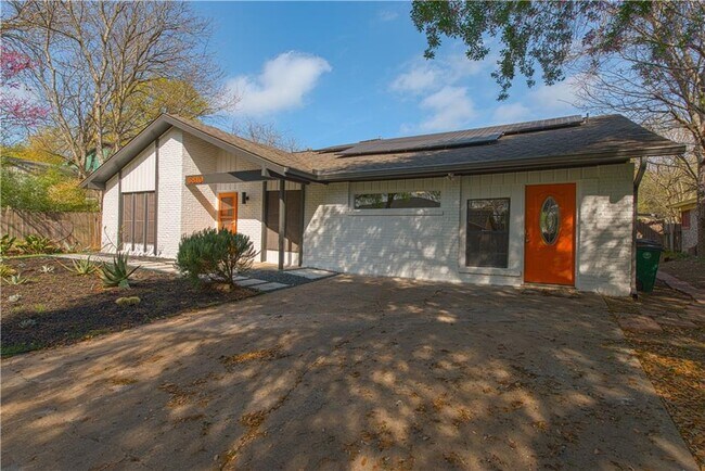 6810 Willamette Dr in Austin, TX - Building Photo - Building Photo