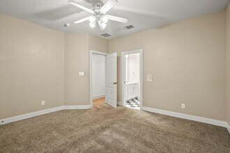 7114 Bethencourt in San Antonio, TX - Building Photo - Building Photo