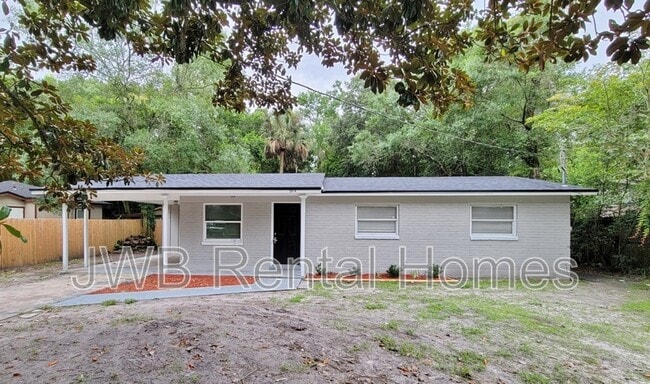 property at 2414 Coleman Ct