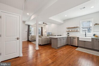3605 Brothers Pl SE in Washington, DC - Building Photo - Building Photo