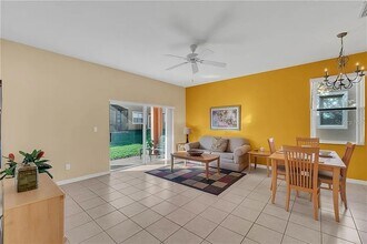 2710 Camaro Dr in Kissimmee, FL - Building Photo - Building Photo