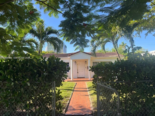 property at 1912 Taylor St