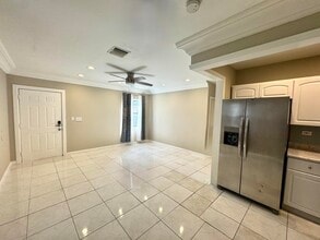 839 NW 16th Terrace in Fort Lauderdale, FL - Building Photo - Building Photo