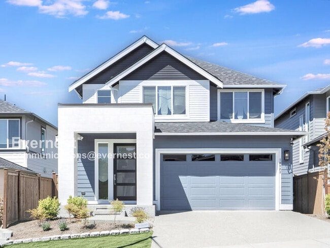 property at 10823 17th Pl SE