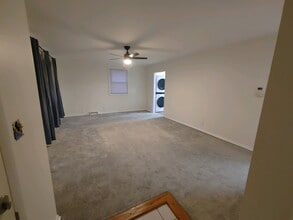 4208 Crestview Dr in Rockford, IL - Building Photo - Building Photo