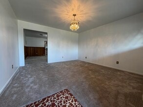 5405 8th St in Lubbock, TX - Building Photo - Building Photo