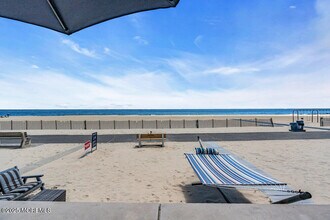 115 Beach Front in Manasquan, NJ - Building Photo - Building Photo