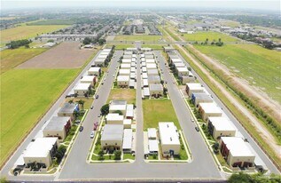 31 W Daffodil Ave in McAllen, TX - Building Photo