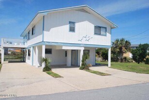 115 Twin Lakes Dr in Panama City Beach, FL - Building Photo