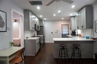 551 Culberson St SW in Atlanta, GA - Building Photo - Building Photo
