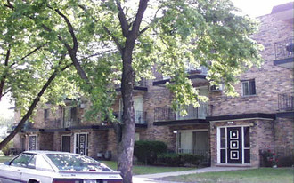 3255 147th Pl Apartments