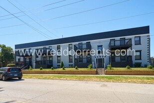 1337 E Market St in Indianapolis, IN - Building Photo