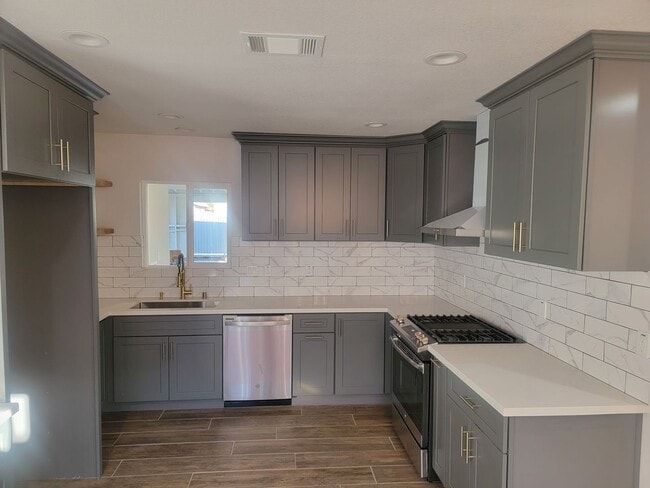 property at 7401 Valaria Dr