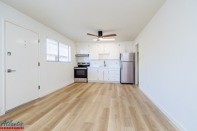 555 S 10th St, Unit 12 in San Jose, CA - Building Photo - Building Photo