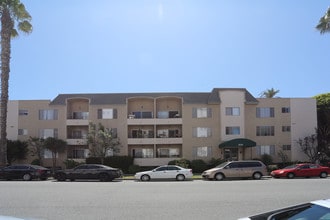 204 Washington Ave in Santa Monica, CA - Building Photo - Building Photo