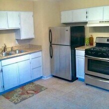 1775 Northwest Ct in Columbus, OH - Building Photo - Building Photo