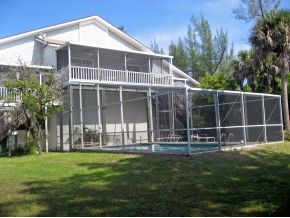 2143 Periwinkle Way in Sanibel, FL - Building Photo - Other