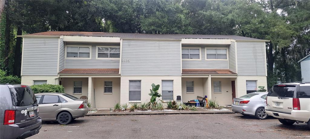 3925 SW 26th Terrace in Gainesville, FL - Foto de edificio