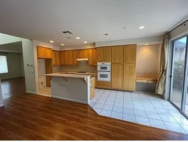 35191 Mt Whitney Terrace in Fremont, CA - Building Photo - Building Photo