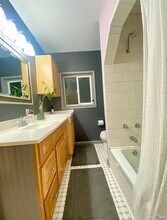 1244 East Ave in Napa, CA - Building Photo - Building Photo