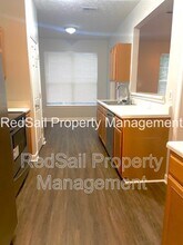 100 Brightwood Terrace in Yorktown, VA - Building Photo - Building Photo