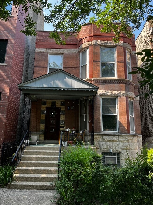property at 2612 W Rice St
