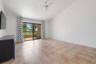 40492 Bay Hill Way in Palm Desert, CA - Building Photo - Building Photo
