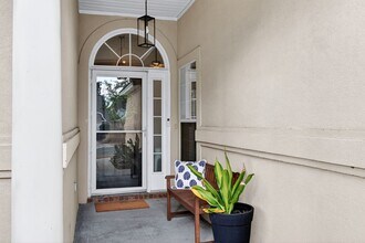 833 Laurel Hill Cir in Richmond Hill, GA - Building Photo - Building Photo