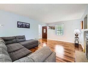 7724 Major Ave N in Minneapolis, MN - Building Photo - Building Photo