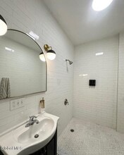 51 Elm St in Albany, NY - Foto de edificio - Building Photo