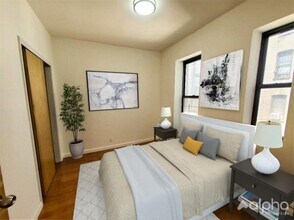 371 S 5th St in Brooklyn, NY - Building Photo - Building Photo