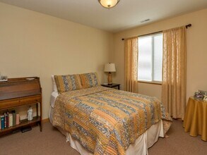 The Cottages at Johnston Commons in Johnston, IA - Building Photo - Building Photo