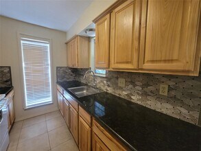 104 W 35th St in Austin, TX - Building Photo - Building Photo