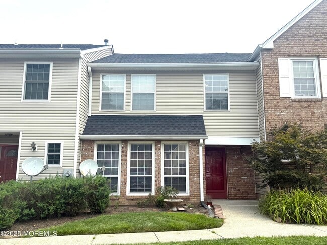 property at 523 Manchester Pl
