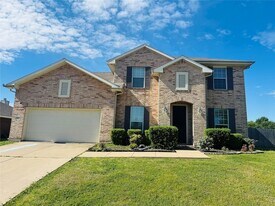 203 Spruce Trail in Forney, TX - Building Photo