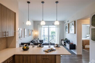 19273 NW 27th Ave in Miami Gardens, FL - Building Photo - Building Photo