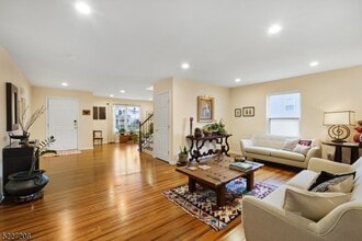 70 Alvin Sloan Ave in Washington, NJ - Building Photo - Building Photo