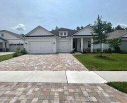 436 Silver Pine Dr in St. Augustine, FL - Building Photo
