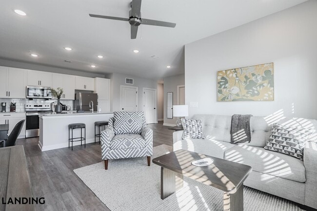 5001 Willowgate Loop