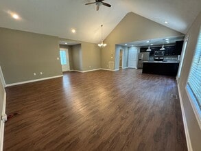 716 Red Maple St in Bowling Green, KY - Building Photo - Building Photo