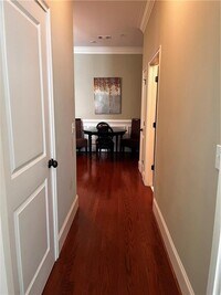 11 Perimeter E Ctr photo'