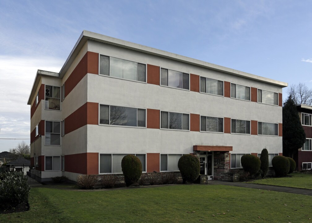 Leamington Apartments in Vancouver, BC - Building Photo