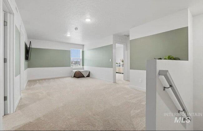 3225 E Mossy Rock Ct in Nampa, ID - Foto de edificio - Building Photo