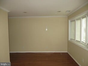 50 E Reed Ave in Alexandria, VA - Building Photo - Building Photo
