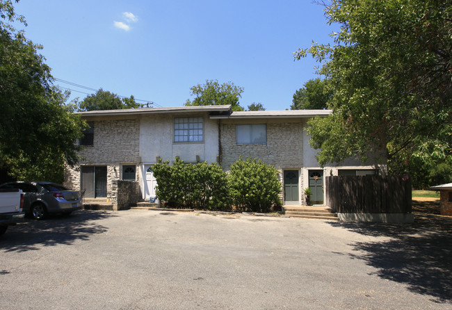 100-104 Bulian Ln in Austin, TX - Foto de edificio - Building Photo