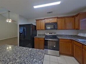 111 Drover Ridge Rd in Newark, TX - Building Photo - Building Photo