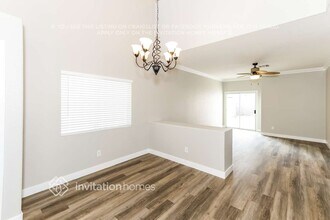 8861 Happy Stream Ave in Las Vegas, NV - Building Photo - Building Photo