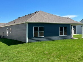 125 Cambridge Wy in Margaret, AL - Building Photo - Building Photo